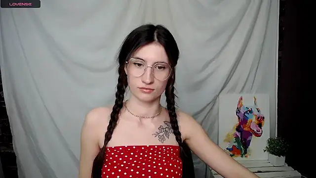 MaryEm976 online show from 03/10/25, 08:37