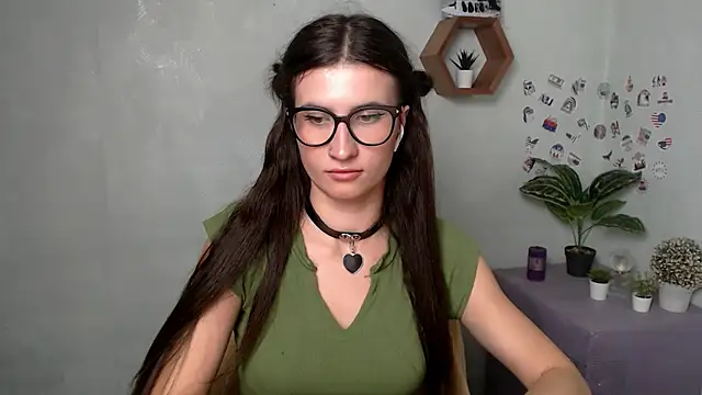 MaryEm976 online show from 09/29/25, 06:51