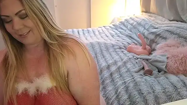 JESS LOVES online show from 12/21/24, 03:53