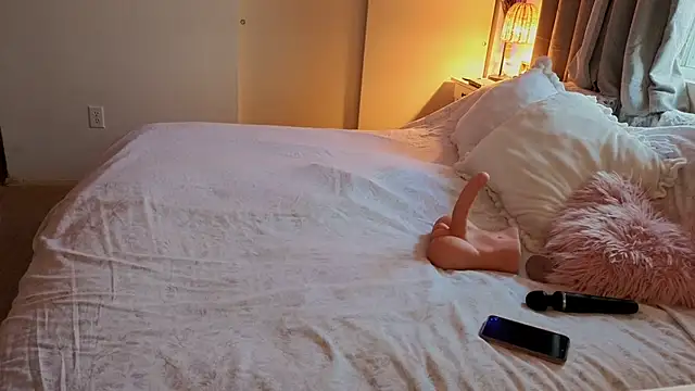 Snapshot of JESS_LOVES chatting on 11/28/25, 07:16 JESS LOVES online show from 11/28/25, 07:16