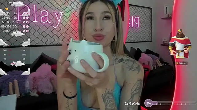 Snapshot of Atenea_Klett_ chatting on 03/10/25, 07:40 Atenea Klett  online show from 03/10/25, 07:40