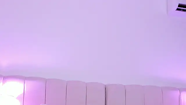 Snapshot of JanneCarter chatting on 03/08/26, 02:04 JanneCarter online show from 03/08/26, 02:04