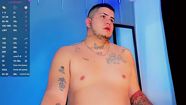 Snapshot of Thomas_chubbyxhot chatting on 12/28/24, 02:53 Thomas chubbyxhot online show from 12/28/24, 02:53