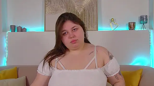 LillianKim online show from 03/10/25, 06:34