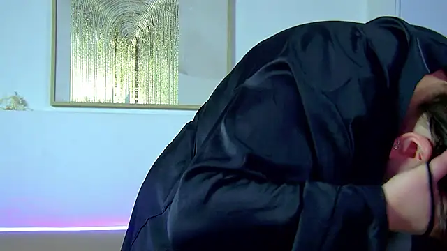 LillianKim online show from 10/13/25, 06:24