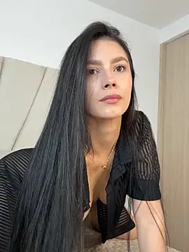 Snapshot of Lauraxx69 chatting on 03/30/26, 08:15 Lauraxx69 online show from 03/30/26, 08:15