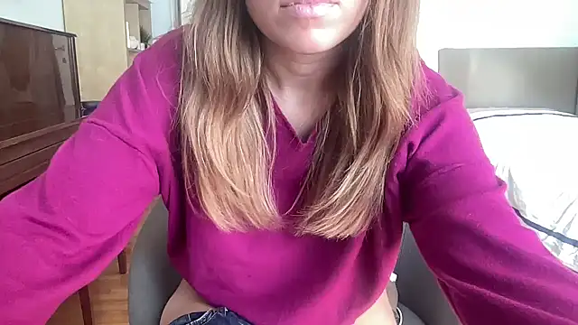 Mollyy998 online show from 10/05/25, 02:37