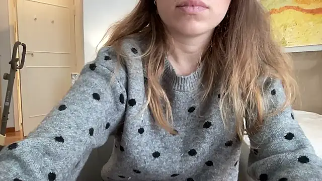 Mollyy998 online show from 10/29/25, 08:38