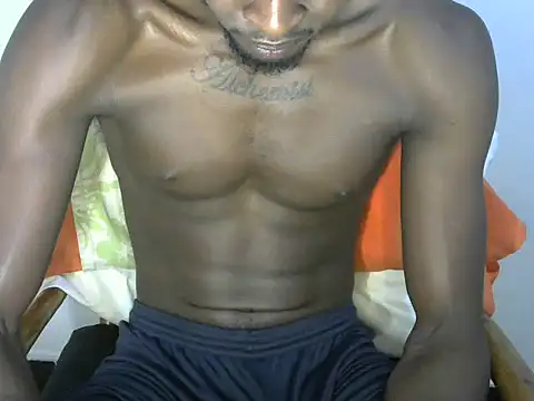 Snapshot of blackpanther_777 chatting on 12/14/24, 07:29 blackpanther 777 online show from 12/14/24, 07:29