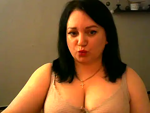 Snapshot of AmanaGi chatting on 03/04/25, 04:52 AmanaGi online show from 03/04/25, 04:52