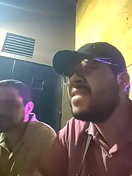 Snapshot of eljefe1119 chatting on 03/13/25, 04:49 eljefe1119 online show from 03/13/25, 04:49