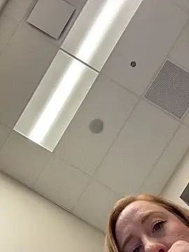 cinnatitties online show from 12/15/25, 05:17