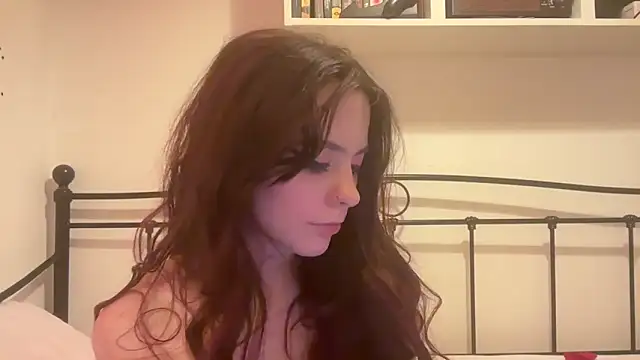 crystalsbaby online show from 03/05/25, 01:10