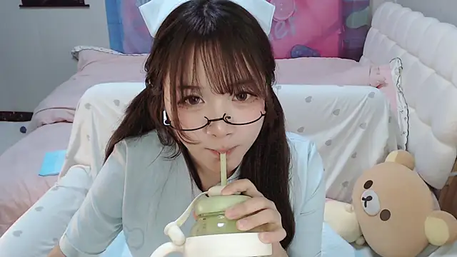 Sakura Anne online show from 02/20/25, 03:08