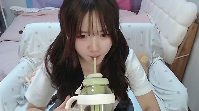 Sakura Anne online show from 02/23/25, 08:49