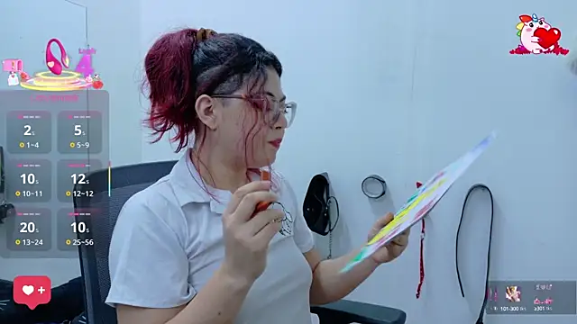 Snapshot of Catwhite_ chatting on 03/10/25, 03:41 Catwhite online show from 03/10/25, 03:41