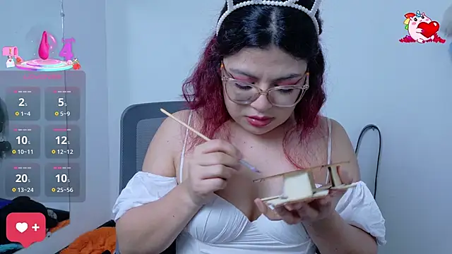 Snapshot of Catwhite_ chatting on 03/13/25, 03:06 Catwhite online show from 03/13/25, 03:06