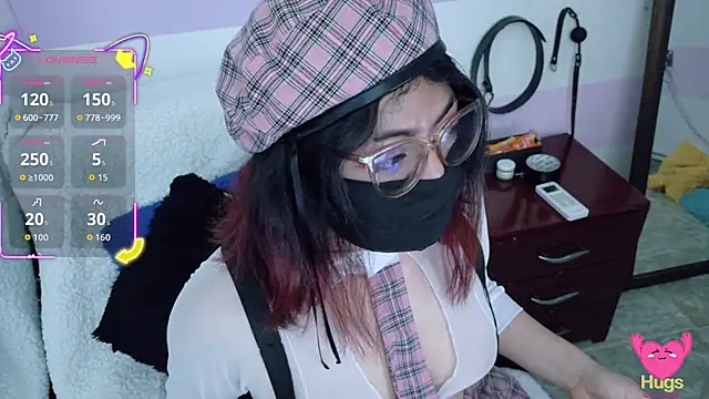 Snapshot of Catwhite_ chatting on 11/11/25, 07:36 Catwhite online show from 11/11/25, 07:36