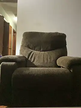 Snapshot of LumberJockMan chatting on 03/20/25, 04:29 LumberJockMan online show from 03/20/25, 04:29