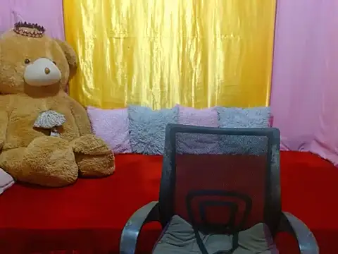 Snapshot of xxSexyBitch69xx chatting on 03/21/26, 11:04 xxSexyBitch69xx online show from 03/21/26, 11:04