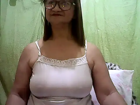 Snapshot of ScorpionLove12 chatting on 04/08/26, 03:12 ScorpionLove12 online show from 04/08/26, 03:12