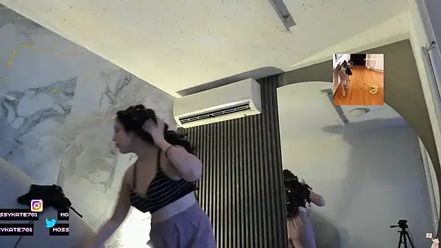 Katemoss70 online show from 09/24/25, 12:30