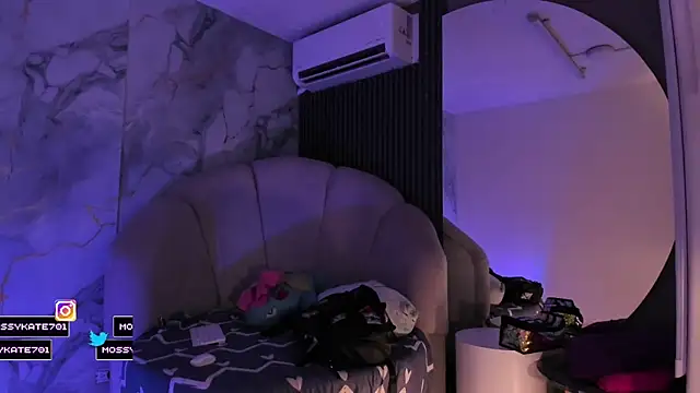 Katemoss70 online show from 03/23/26, 12:31