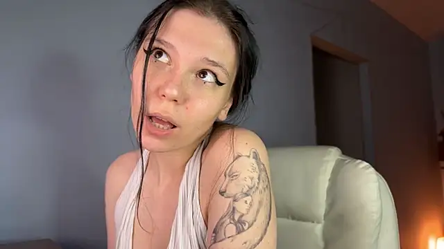 pinkdolly18 online show from 06/02/26, 08:55