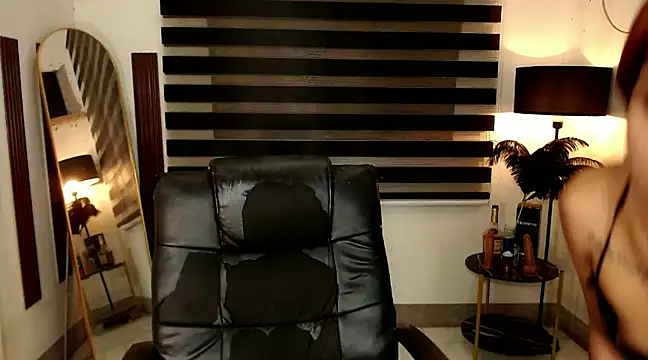 SarahAmber online show from 02/02/25, 11:19