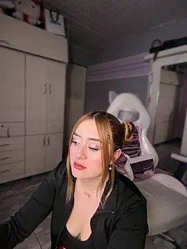 Snapshot of Sam_Thompsoon_ chatting on 04/16/26, 02:01 Sam Thompsoon online show from 04/16/26, 02:01