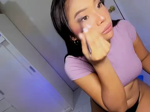 Snapshot of venusangelicxx chatting on 12/22/24, 11:54 venusangelicxx online show from 12/22/24, 11:54