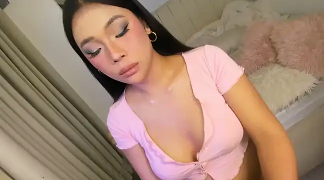 Snapshot of venusangelicxx chatting on 02/17/25, 01:58 venusangelicxx online show from 02/17/25, 01:58