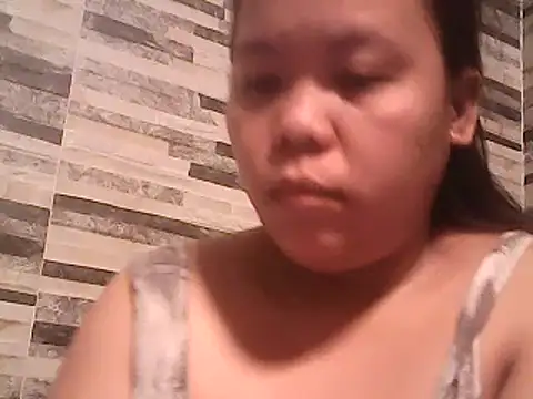 Snapshot of hotcastlexxx chatting on 12/12/24, 10:09 hotcastlexxx online show from 12/12/24, 10:09
