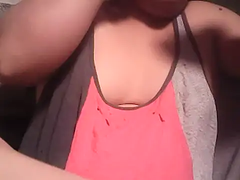 Snapshot of hotcastlexxx chatting on 12/29/24, 03:44 hotcastlexxx online show from 12/29/24, 03:44