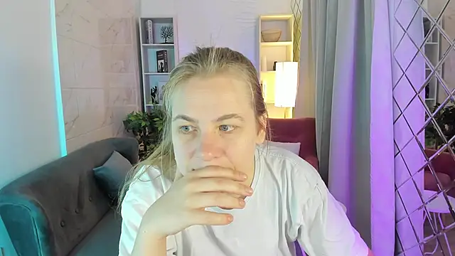 JadeSoft online show from 09/24/25, 08:23