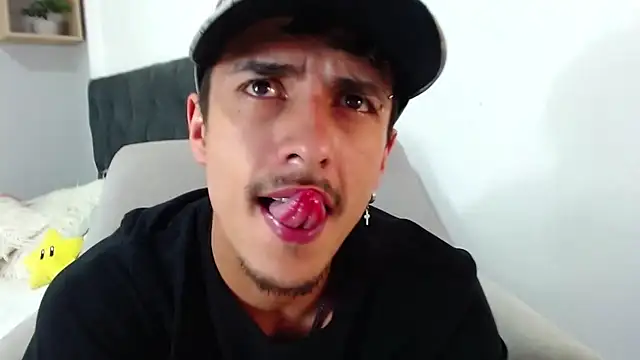 ryan maxy online show from 01/15/25, 03:18