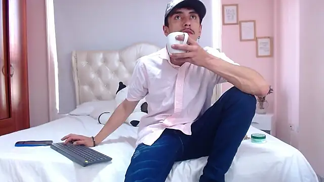 ryan maxy online show from 01/18/25, 06:32