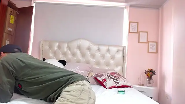 ryan maxy online show from 02/06/25, 07:40