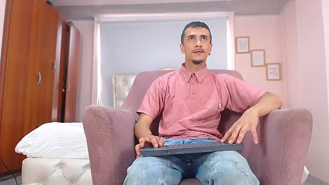 ryan maxy online show from 03/04/25, 12:22