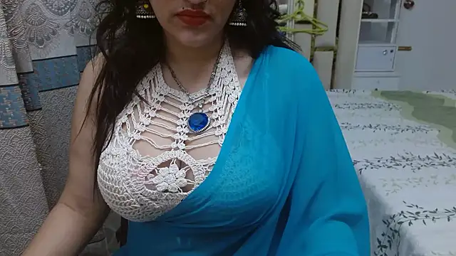 Lovelywife786 online show from 11/15/25, 04:03