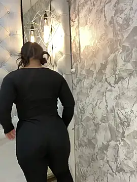 EmilyQueen3x online show from 01/06/25, 07:56