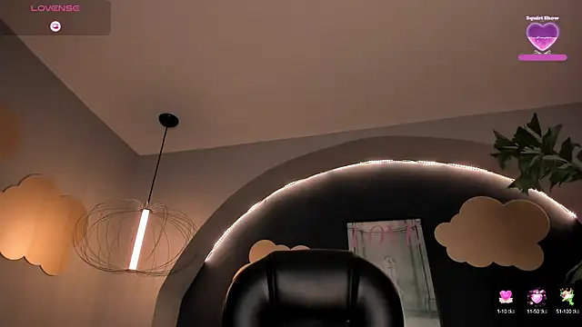 Snapshot of MartinnaBonnet chatting on 03/11/25, 02:40 MartinnaBonnet online show from 03/11/25, 02:40