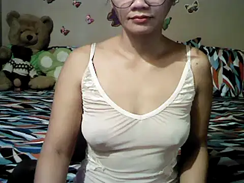 Mia Rein online show from 09/28/25, 02:17