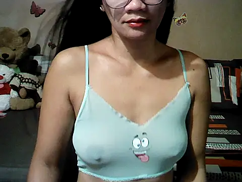 Mia Rein online show from 07/06/26, 01:30
