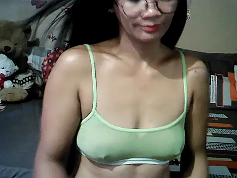 Mia Rein online show from 07/17/26, 02:29