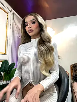 Elizabeth Arden online show from 11/04/25, 04:00