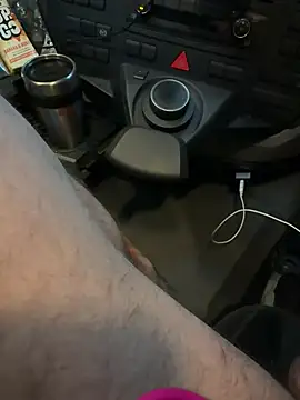 Snapshot of OhMyRichard chatting on 01/06/25, 12:57 OhMyRichard online show from 01/06/25, 12:57