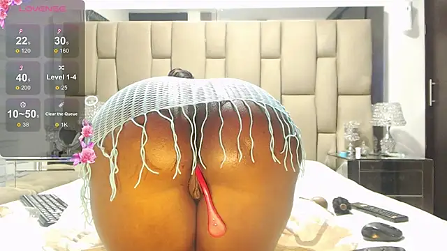 Snapshot of Amber_Parker chatting on 07/24/26, 05:38 Amber Parker online show from 07/24/26, 05:38
