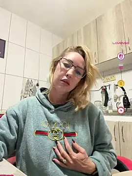 RAIRAsexy online show from 07/21/26, 08:16