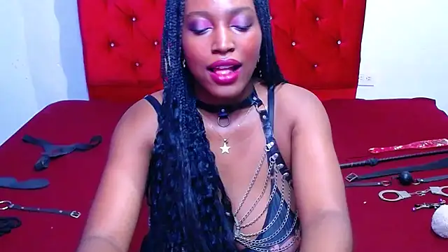 Snapshot of RubyFetish chatting on 10/19/25, 10:10 RubyFetish online show from 10/19/25, 10:10